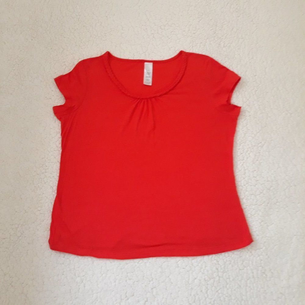AVON Women's Solid Color Braided Accent Short Sleeve Top "ORANGE" (Size Large)